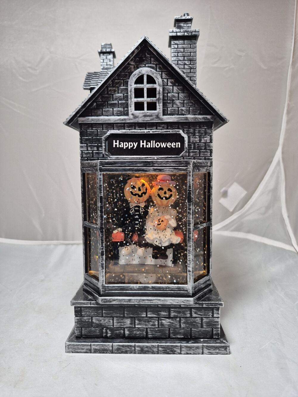 💥 Gerson International Happy Halloween Snow Globe with Sounds Pumpkin Couple